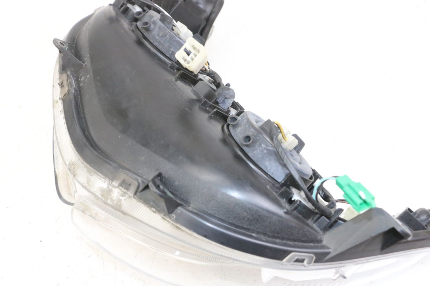 photo de PHARE AVANT SUZUKI BURGMAN 125 (2018 - 2021)