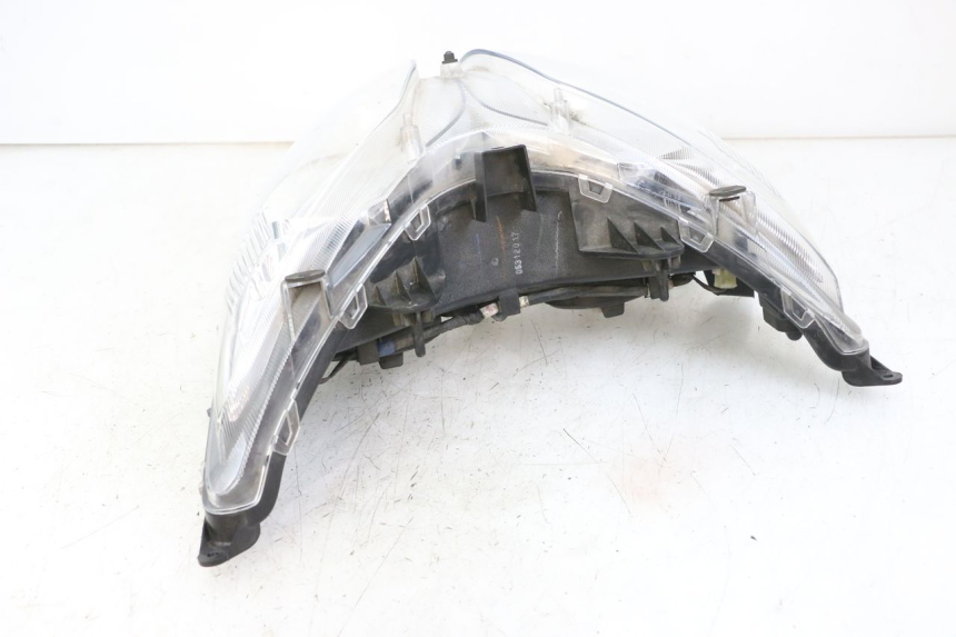 photo de PHARE AVANT SUZUKI BURGMAN 125 (2018 - 2021)