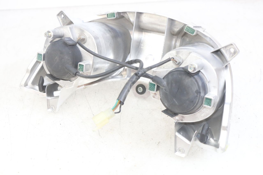 photo de PHARE AVANT YAMAHA X-MAX XMAX 125 (2010 - 2014)