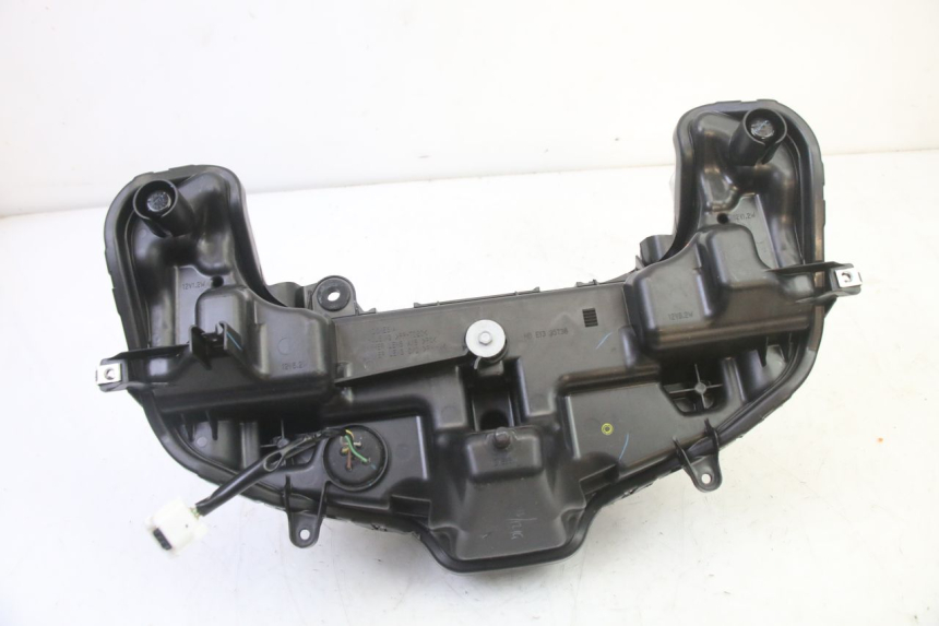 photo de PHARE AVANT YAMAHA XMAX X-MAX 125 (2021 - 2025)