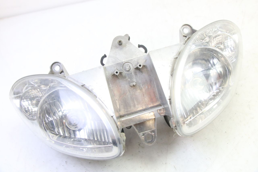 photo de PHARE AVANT PIAGGIO X9 EVOLUTION 125 (2003 - 2007)