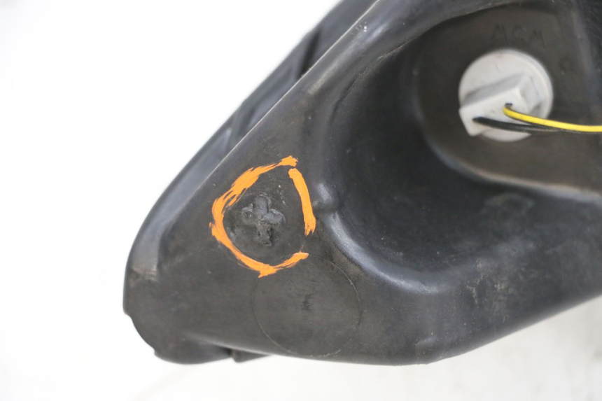 photo de PHARE AVANT PIAGGIO XEVO - X EVO 125 (2007 - 2017) - État de surface