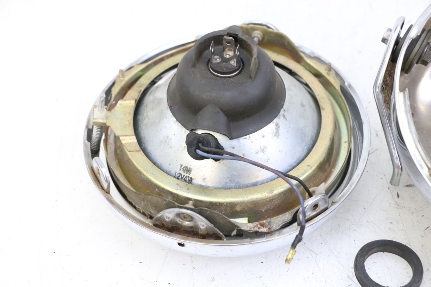 photo de PHARE AVANT YAMAHA XJN DIVERSION 600 (2000 - 2003)