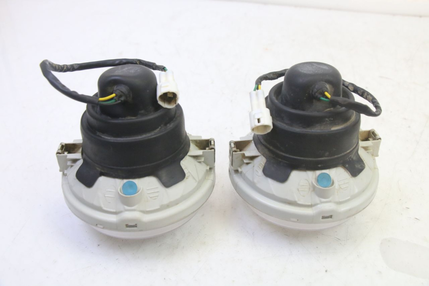 photo de PHARE AVANT YAMAHA YFM GRIZZLY 550 (2008 - 2015)