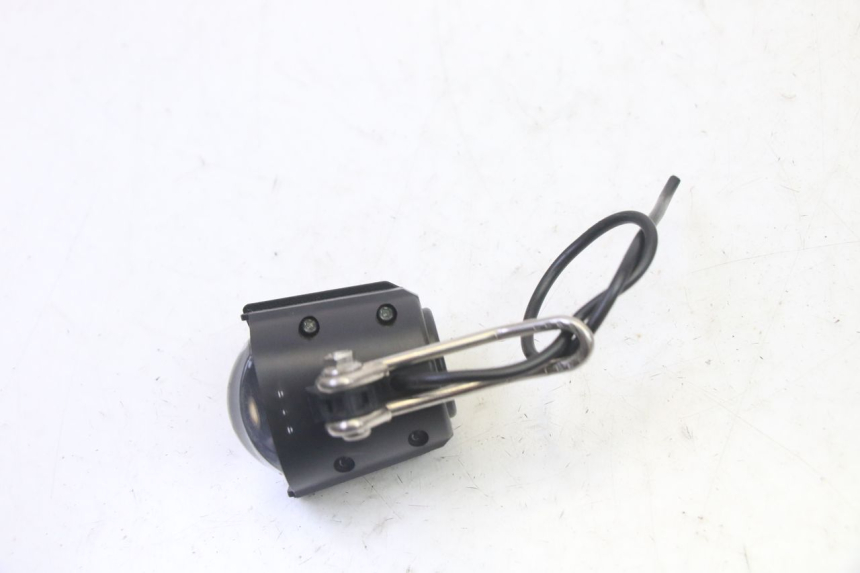 photo de PHARE AVANT MOOVWAY Z8 1