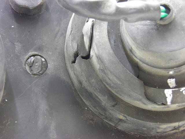 photo de PHARE AVANT ZNEN ZN50QT-Q 50 (2010 - 2012) - Vue d’ensemble