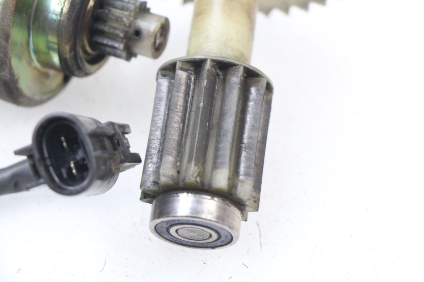 photo de PIGNON SUZUKI BURGMAN 650 (2002 - 2004)