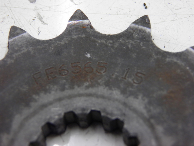 photo de PIGNON KAWASAKI ER-6 ER6 N 650 (2005 - 2009) - Autre angle de vue