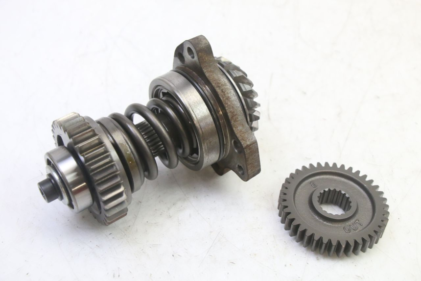 photo de PIGNON HONDA NTV DEAUVILLE 650 (2001 - 2006)