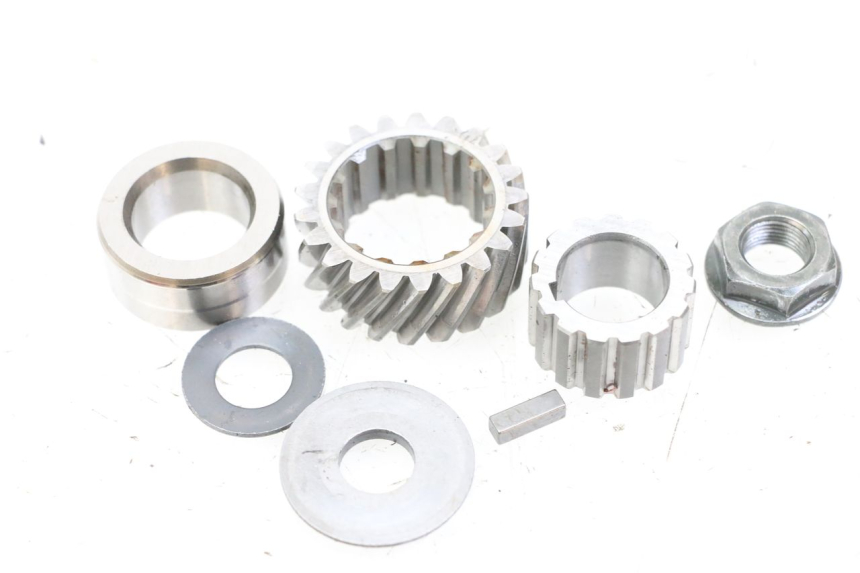 photo de PIGNON TRANSMISSION YAMAHA PW 80 (1983 - 2014)