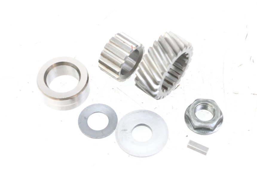photo de PIGNON TRANSMISSION YAMAHA PW 80 (1983 - 2014)