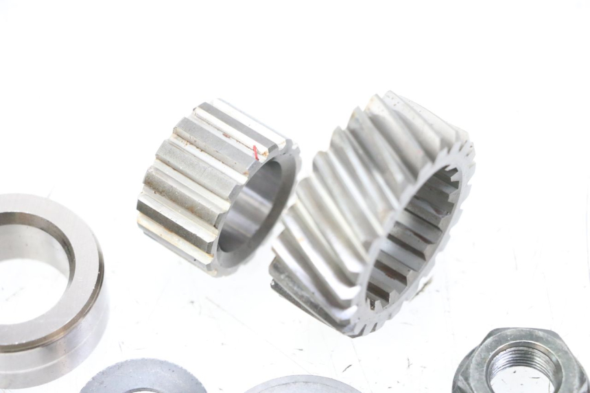 photo de PIGNON TRANSMISSION YAMAHA PW 80 (1983 - 2014)