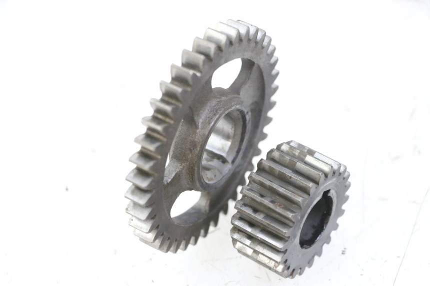photo de PIGNON TRANSMISSION YAMAHA SR 125 (1982 - 2003)