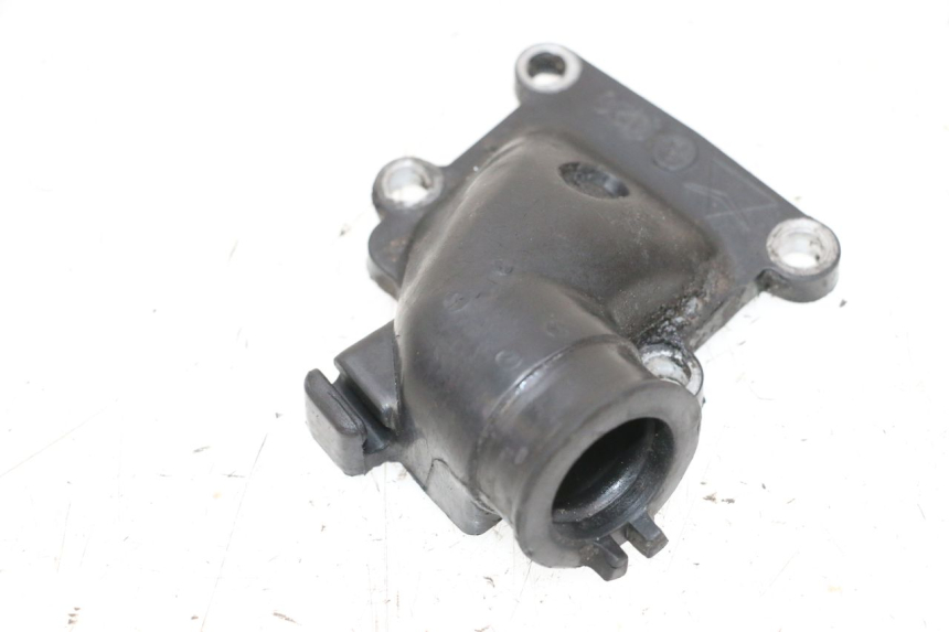 photo de PIPE ADMISSION MBK BOOSTER SPIRIT NAKED 50 (2004 - 2017) - Zoom état d’usage