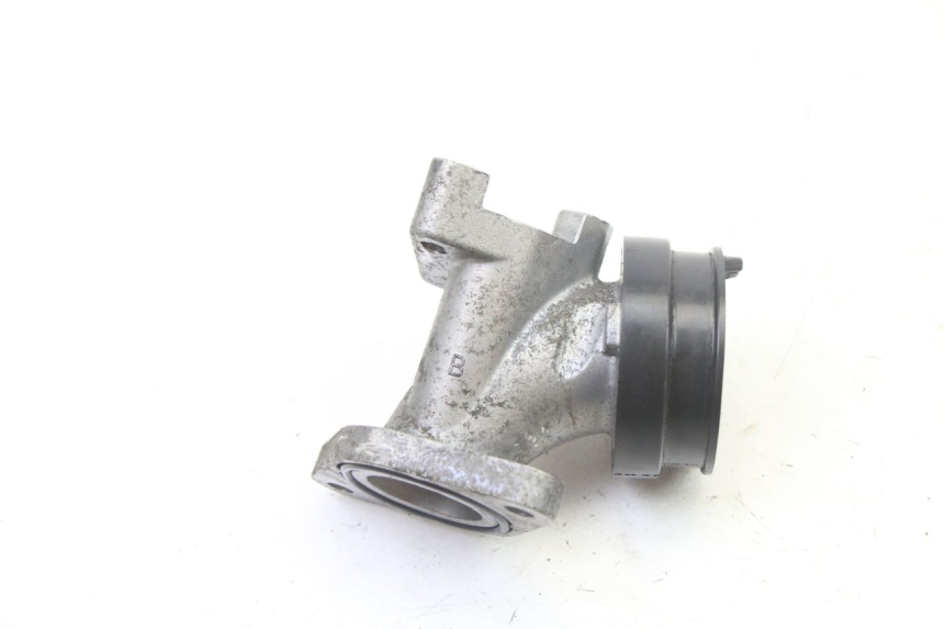 photo de PIPE D'ADMISSION SUZUKI BURGMAN 125 (2007 - 2014)
