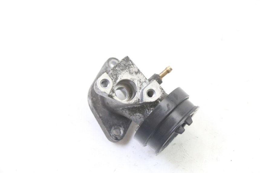 photo de PIPE D'ADMISSION SUZUKI BURGMAN 125 (2007 - 2014)