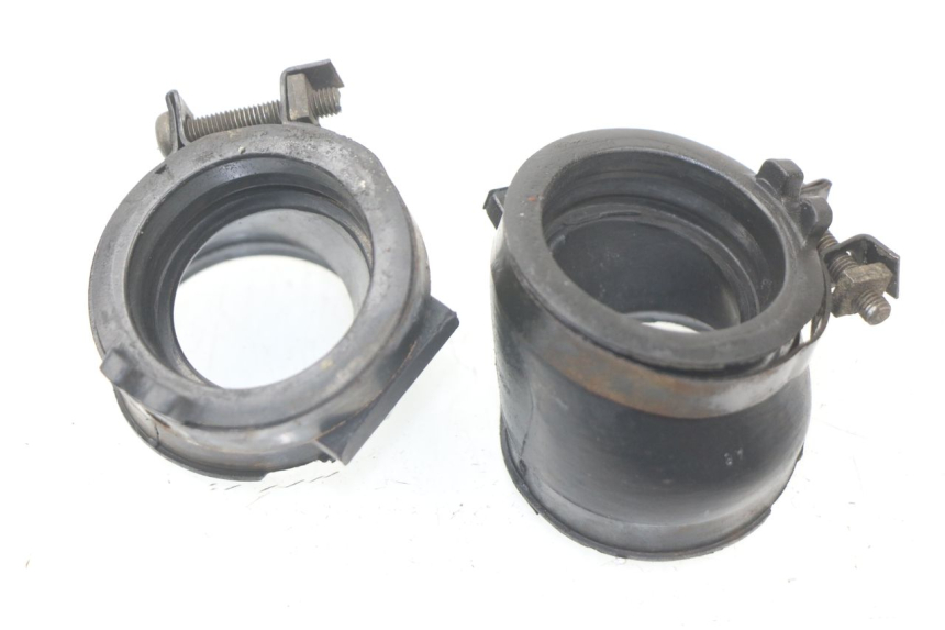 photo de PIPE D'ADMISSION HONDA CBF 500 (2004 - 2007)
