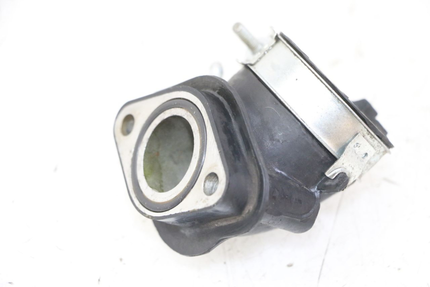 photo de PIPE ADMISSION DAELIM BESBI 125 (2007 - 2008)