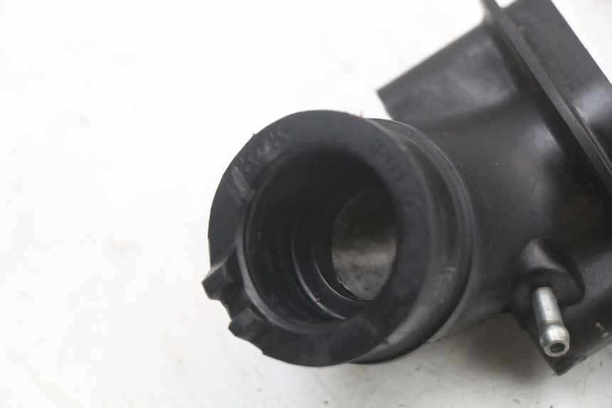 photo de PIPE D'ADMISSION KYMCO DINK 4T 50 (2007 - 2018)