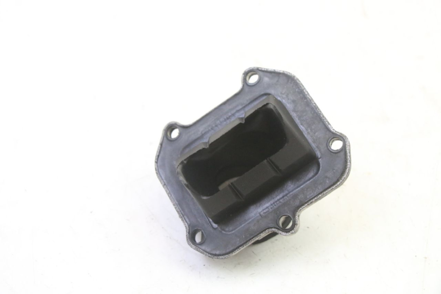 photo de PIPE ADMISSION APRILIA ETX 125 (1998 - 2002)