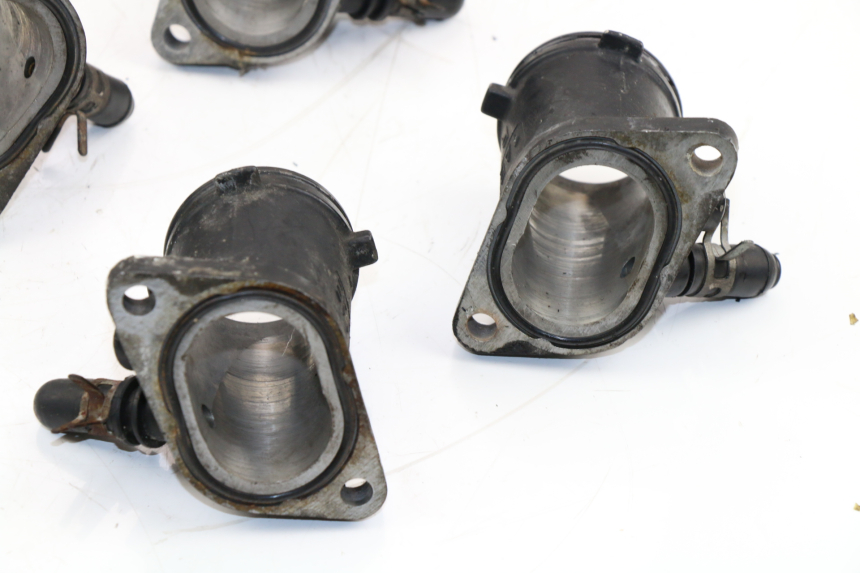 photo de PIPE ADMISSION YAMAHA FZX FAZER 750 (1987 - 1998)