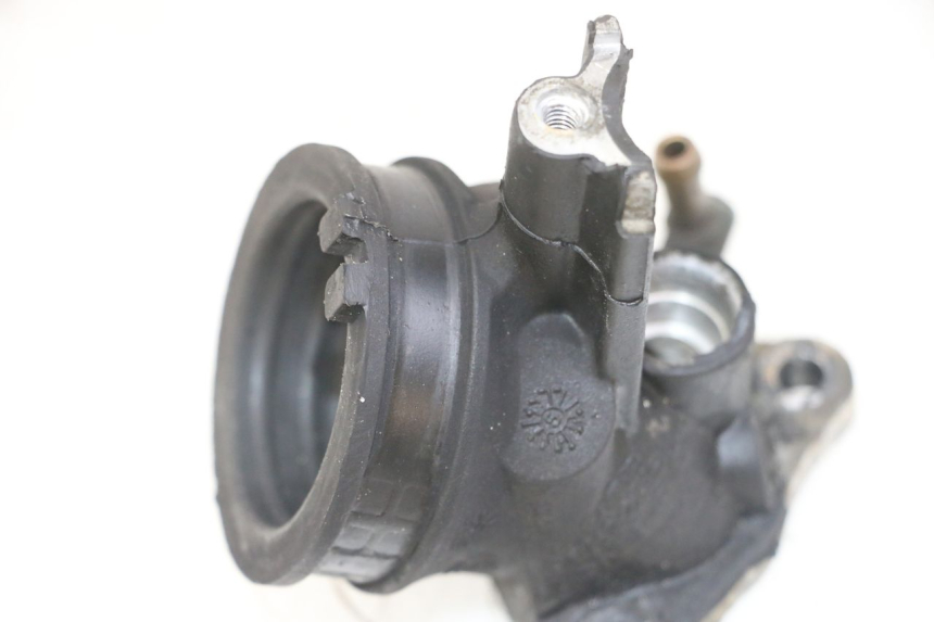 photo de PIPE ADMISSION PIAGGIO MP3 LT 300 (2010 - 2016)