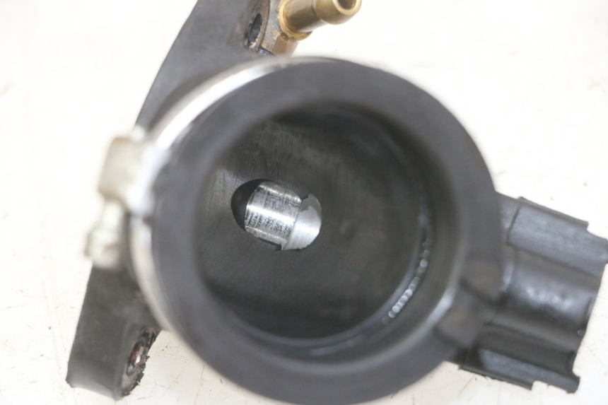 photo de PIPE ADMISSION PIAGGIO MP3 LT 300 (2010 - 2016)