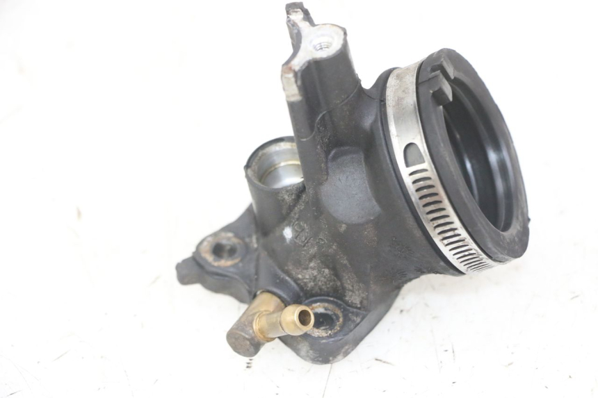 photo de PIPE ADMISSION PIAGGIO MP3 LT 300 (2010 - 2016)