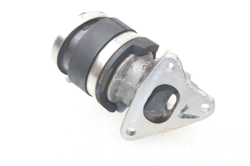 photo de PIPE ADMISSION PIAGGIO PRIMAVERA 125 (2013 - 2021) - Détail de la pièce