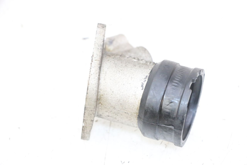 photo de PIPE ADMISSION PEUGEOT SATELIS 125 (2013 - 2018)