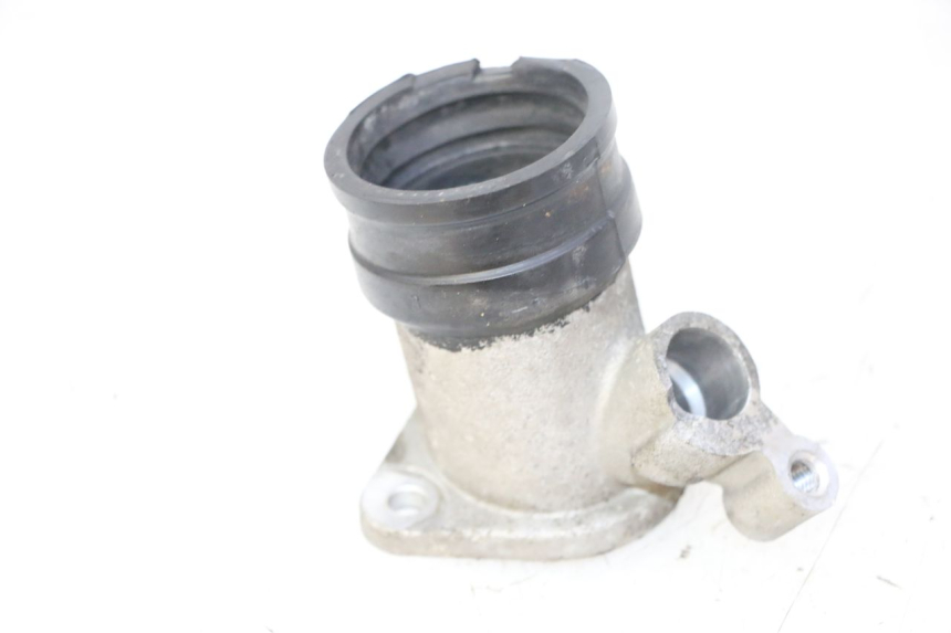 photo de PIPE ADMISSION PEUGEOT SATELIS 125 (2013 - 2018)