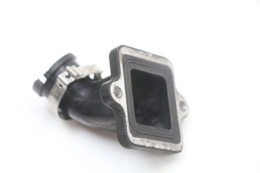 photo de PIPE ADMISSION PEUGEOT STREETZONE 2T 50 (2014 - 2019)