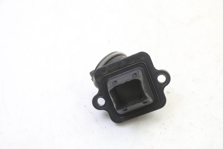 photo de PIPE ADMISSION PEUGEOT STREETZONE I NAKED 2T 50 (2018 - 2020)