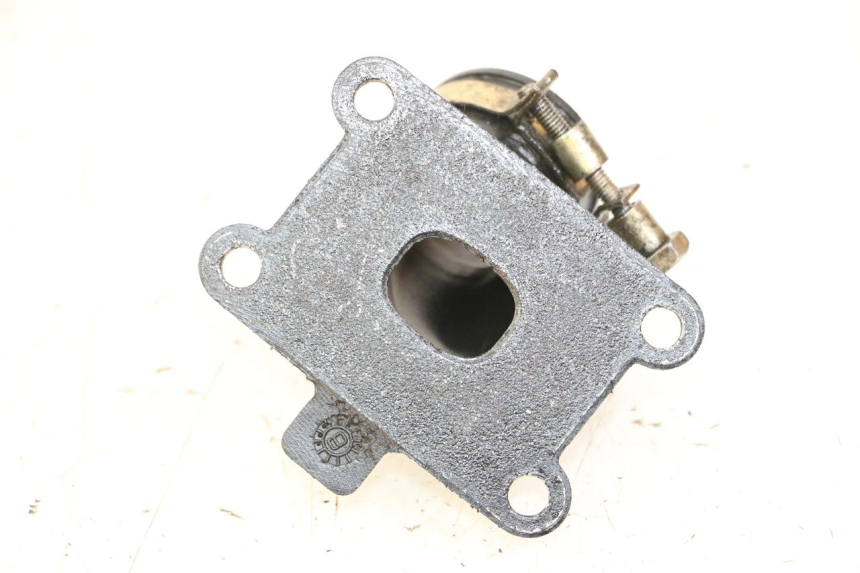 photo de PIPE ADMISSION YAMAHA TZR 50 (2008 - 2016)