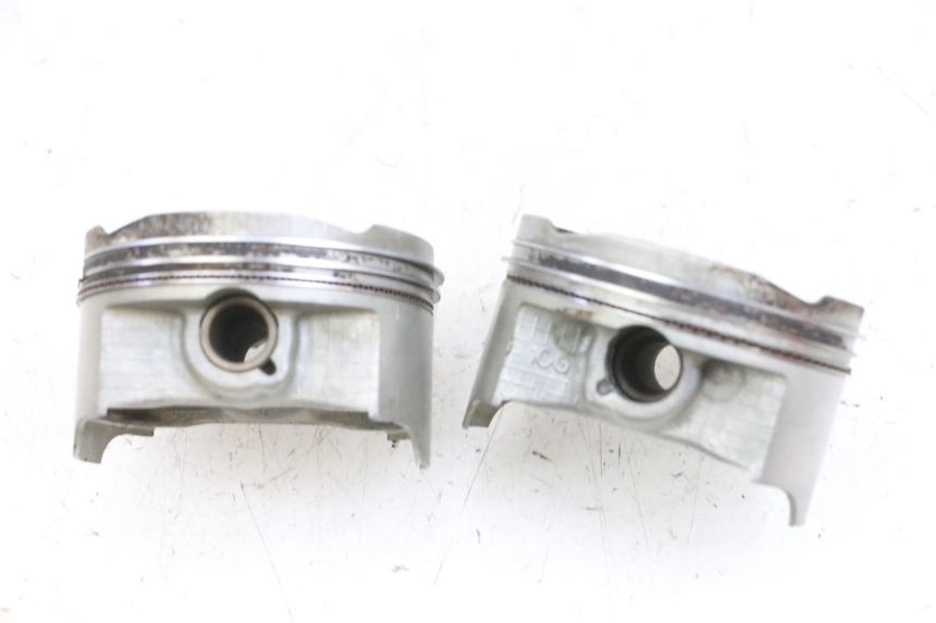 photo de PISTON SUZUKI BURGMAN EXECUTIVE ABS 650 (2006 - 2012) - Vue d’ensemble