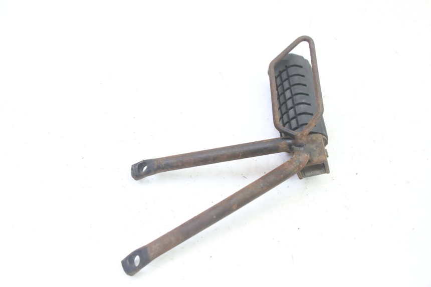 photo de PLATINE CALE PIED ARRIERE DROIT APRILIA ETX 125 (1998 - 2002)