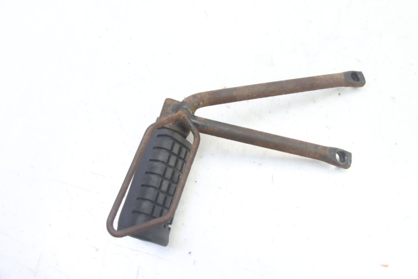 photo de PLATINE CALE PIED ARRIERE DROIT APRILIA ETX 125 (1998 - 2002)