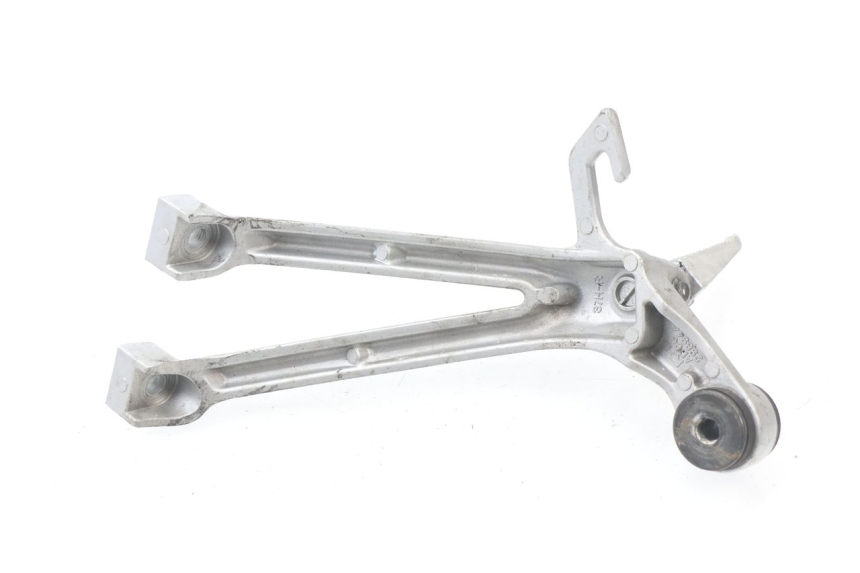 photo de PLATINE CALE PIED ARRIERE DROIT SUZUKI GSX-R GSXR 600 (2008 - 2010)