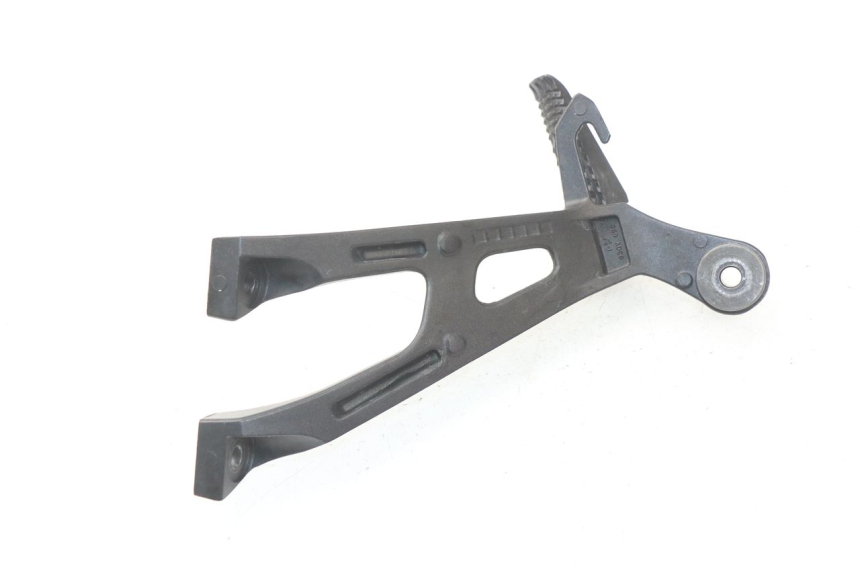 photo de PLATINE CALE PIED ARRIERE DROIT SUZUKI GSX-R GSXR K16 1000 (2012 - 2016)