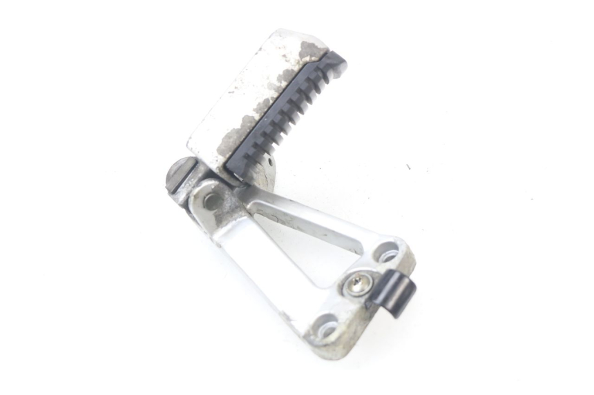 photo de PLATINE CALE PIED ARRIERE DROIT KAWASAKI GTR 1000 (1994 - 2004)