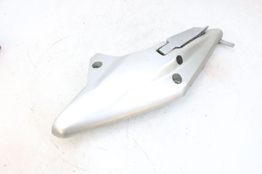 photo de PLATINE CALE PIED ARRIERE DROIT JM MOTORS GTS 125 (2015 - 2019) - Vue d’ensemble