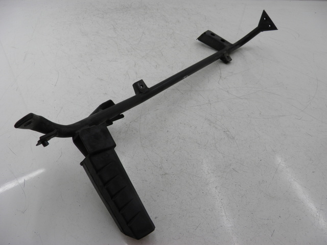 photo de PLATINE CALE PIED ARRIERE DROIT HONDA FES PANTHEON 125 (2003 - 2007) - Vue principale