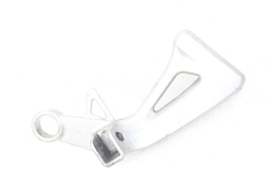 photo de PLATINE CALE PIED ARRIERE DROIT SUZUKI SV S 650 (1999 - 2002)