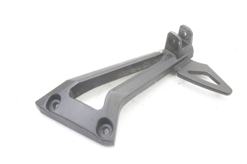 photo de PLATINE CALE PIED ARRIERE DROIT YAMAHA FZ6 FAZER S2 600 (2007 - 2011)