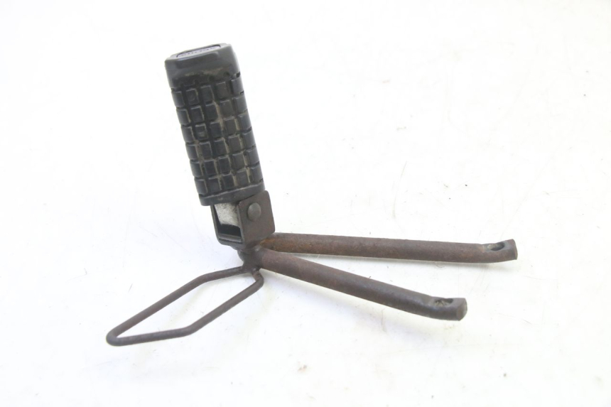 photo de PLATINE CALE PIED ARRIERE GAUCHE APRILIA ETX 125 (1998 - 2002)