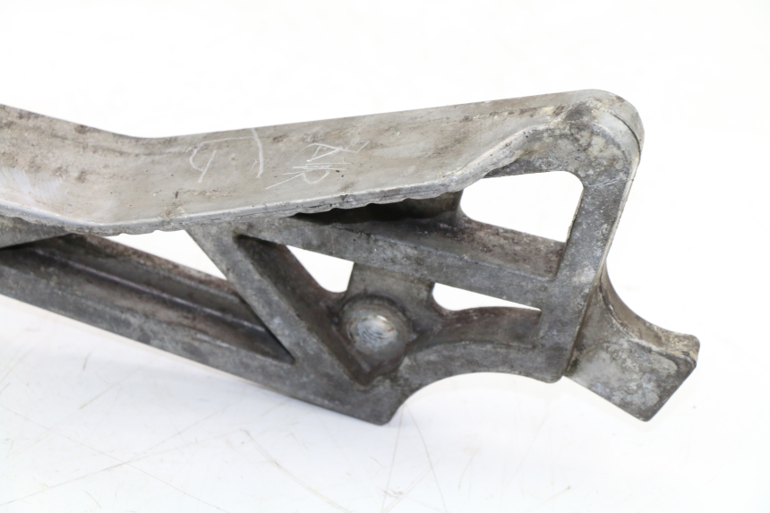 photo de PLATINE CALE PIED ARRIERE GAUCHE YAMAHA FZX FAZER 750 (1987 - 1998)