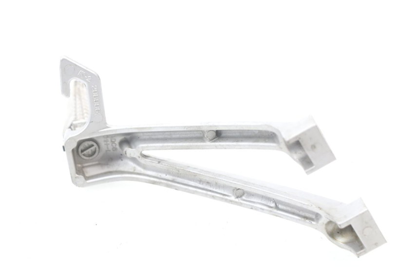 photo de PLATINE CALE PIED ARRIERE GAUCHE SUZUKI GSX-R GSXR 600 (2008 - 2010)