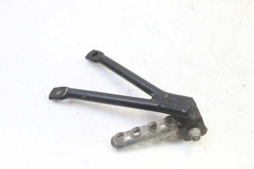 photo de PLATINE CALE PIED ARRIERE GAUCHE RIEJU MRT 50 (2018 - 2021)