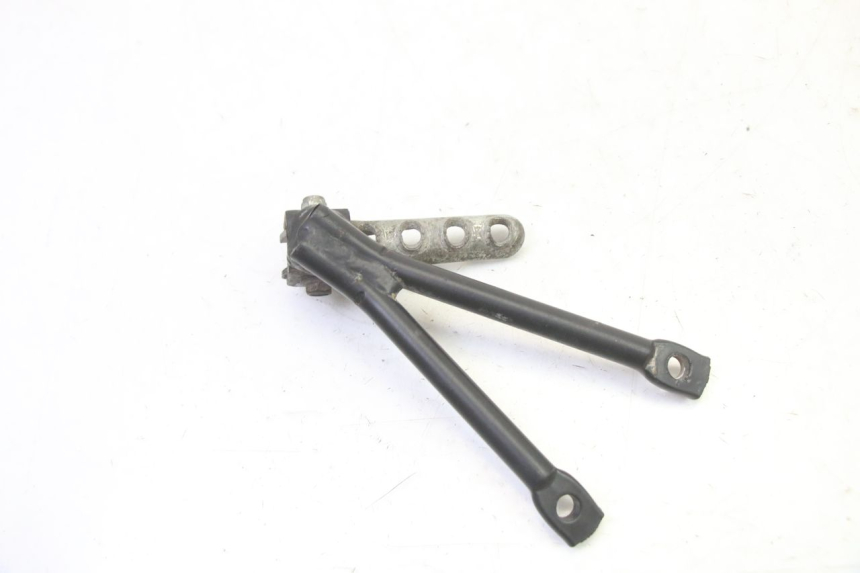 photo de PLATINE CALE PIED ARRIERE GAUCHE RIEJU MRT 50 (2018 - 2021)