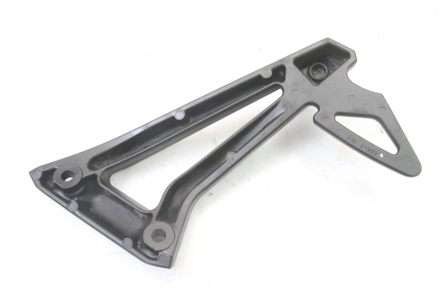 photo de PLATINE CALE PIED ARRIERE GAUCHE YAMAHA FZ6 FAZER S2 600 (2007 - 2011)